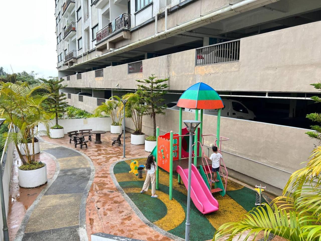 Delisha 2 3r2b The Retreat Nova Kae Farm Apartment *